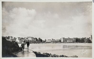 Cartolis Dinard (Ille-et-Vilaine) - Vue générale sur la plage et les Hôtels 