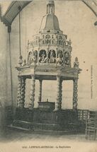 Cartolis Lampaul-Guimiliau (Finistère) - Le Baptistère