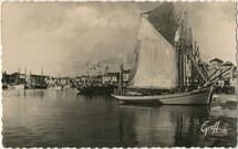 Cartolis Concarneau (Finistère) - Appareillage de Thonniers
