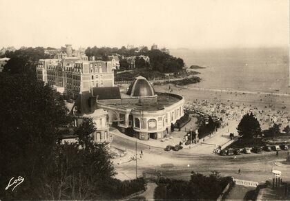 Cartolis Dinard (Ille-et-Vilaine) - Entrée de la Plage et la Malouine