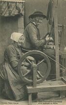 Cartolis Locronan (Finistère) - Vieux Tisserand de Locronan et sa Quénenne au Mé ...