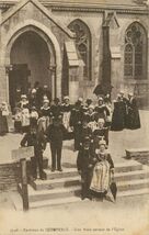 Cartolis Moëlan-sur-Mer (Finistère) - Une Noce sortant de l'Eglise