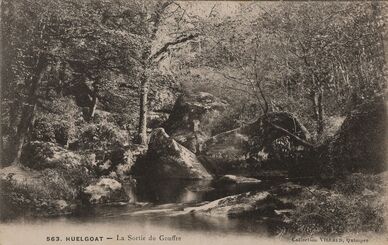 Cartolis Huelgoat (Finistère) - La Sortie du Gouffre