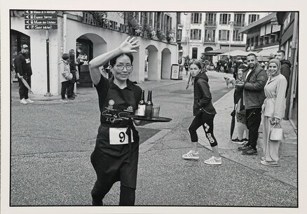 Cartolis Chamonix-Mont-Blanc (Haute-Savoie) - Course des serveuses et des garçons de café.