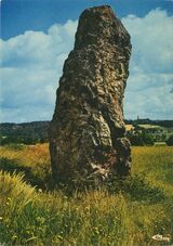 Cartolis Bain-de-Bretagne (Ille-et-Vilaine) - Menhir "La Pierre Longue"